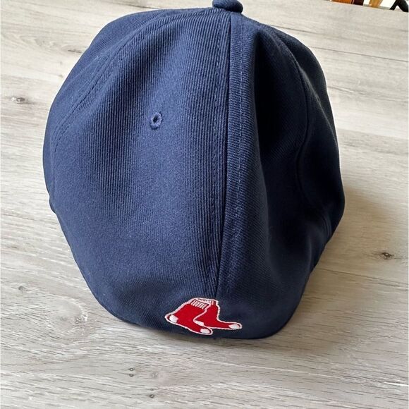 Fantastics Boston Red Sox Fanatics Branded Team Core Fitted Hat - Navy 7 3/8 Nwt - Picture 8 of 9